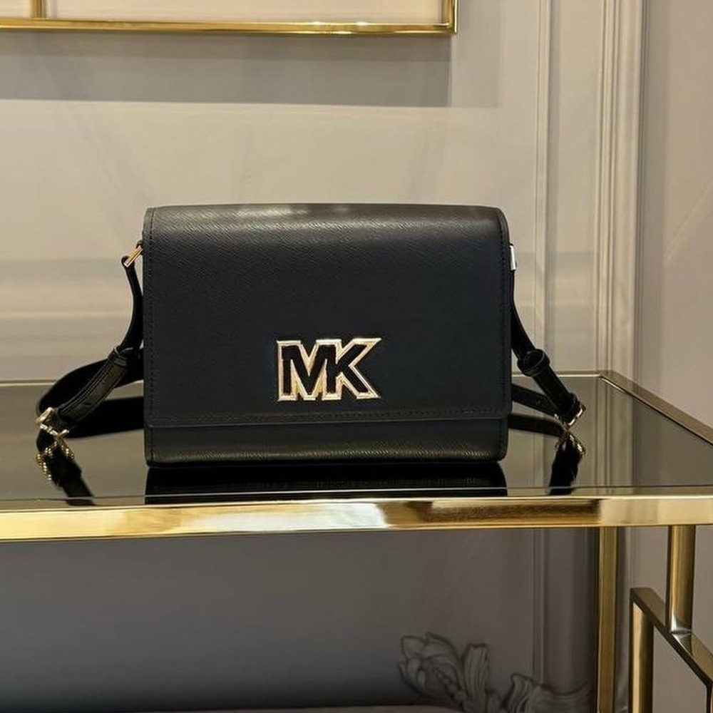 NWT Michael Kors leather MK Crossbody Bag - Picture 2 of 11